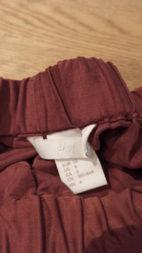 Süßes Off Shoulder Bluse, Größe 36 von H&M