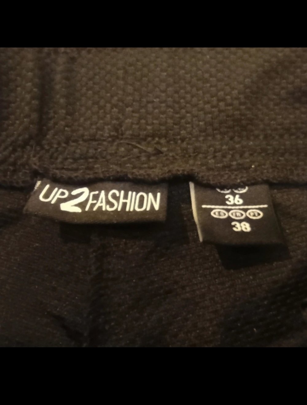 Schicke Hose, Größe S, passt auch 170/176