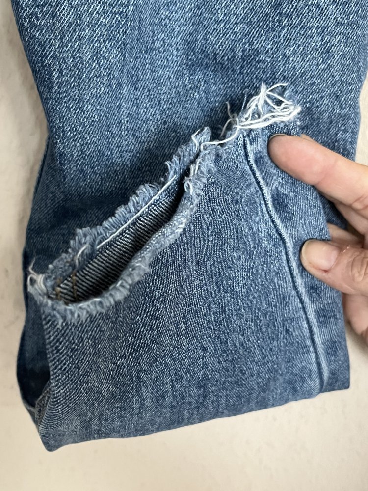 Only high waist Jeans Emily Gr. 26/32 S mit ausgefranstem Saum blau