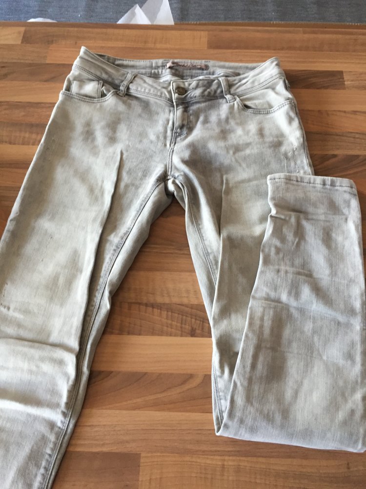 Cipo & Baxx Skinny Jeans Gr.S (28/32) im Destroyed Look, Low Waist, schmaler Fit