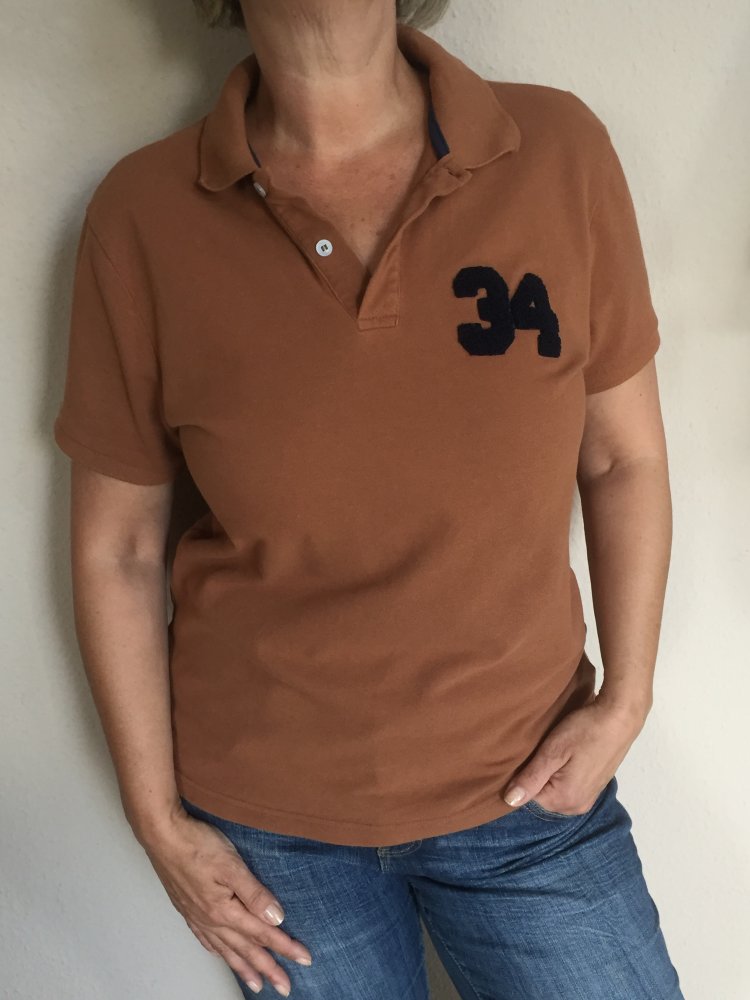 Koton Unisex Polohemd Gr.M rostbraun mit 34er Aufnäher