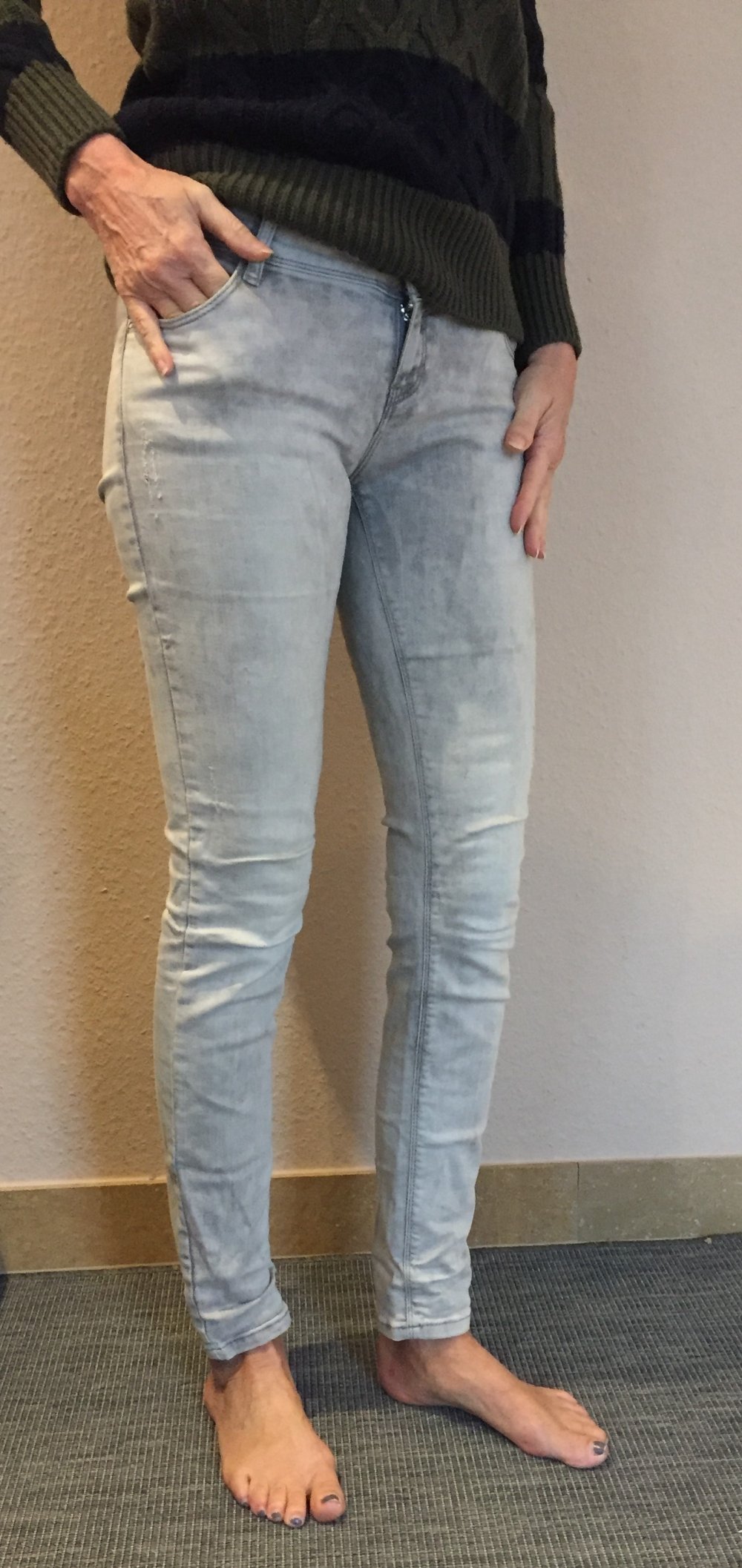 Cipo & Baxx Stretch Jeans Gr.S (28/32) im Destroyed Look