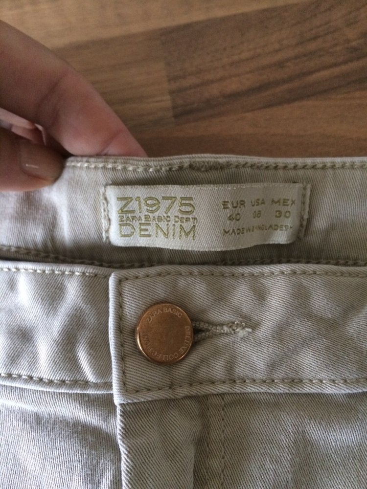 Zara Basic Denim Dept Jeans Shorts Gr.38 Creme Beige