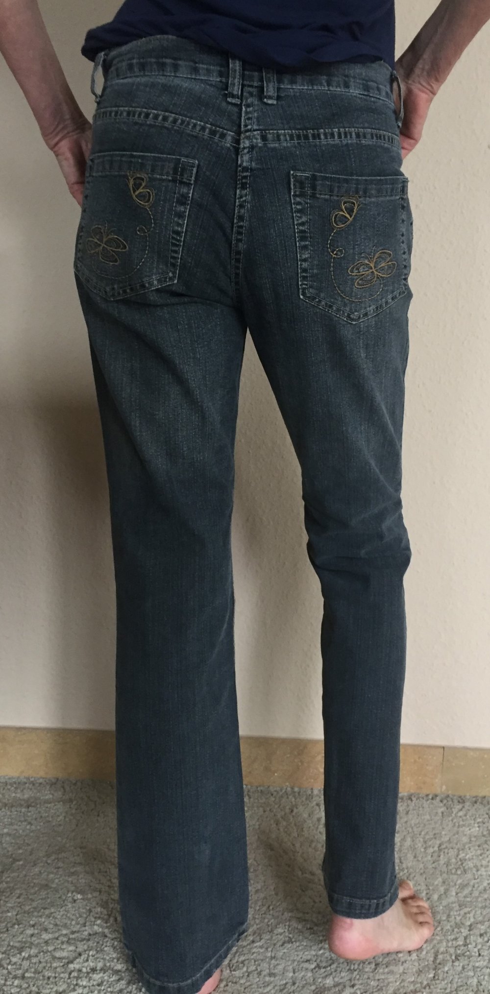 Designers Jeans Gr.38 hell schwarz mit braunen Schmetterlingen auf der Po Tasche