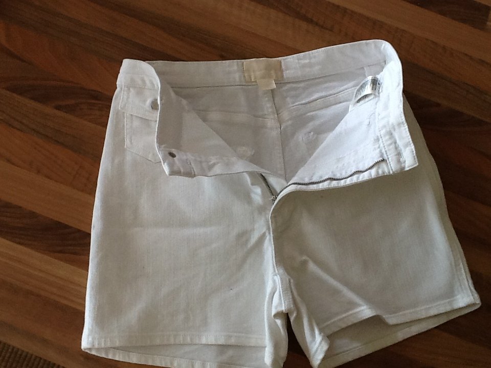 H&M Super High Waist Jeans Short, weiß Gr.36 Concious Collection