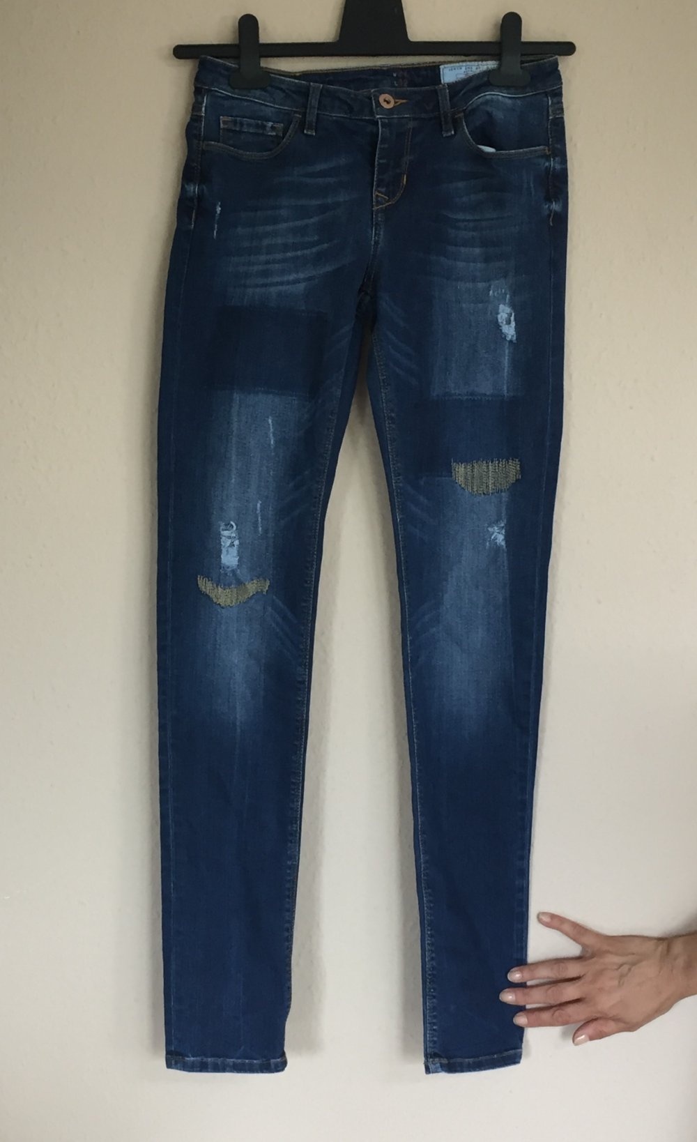 EDC Skin Fit Jeans Gr.36 Destroyed Stil bleached dunkelblau