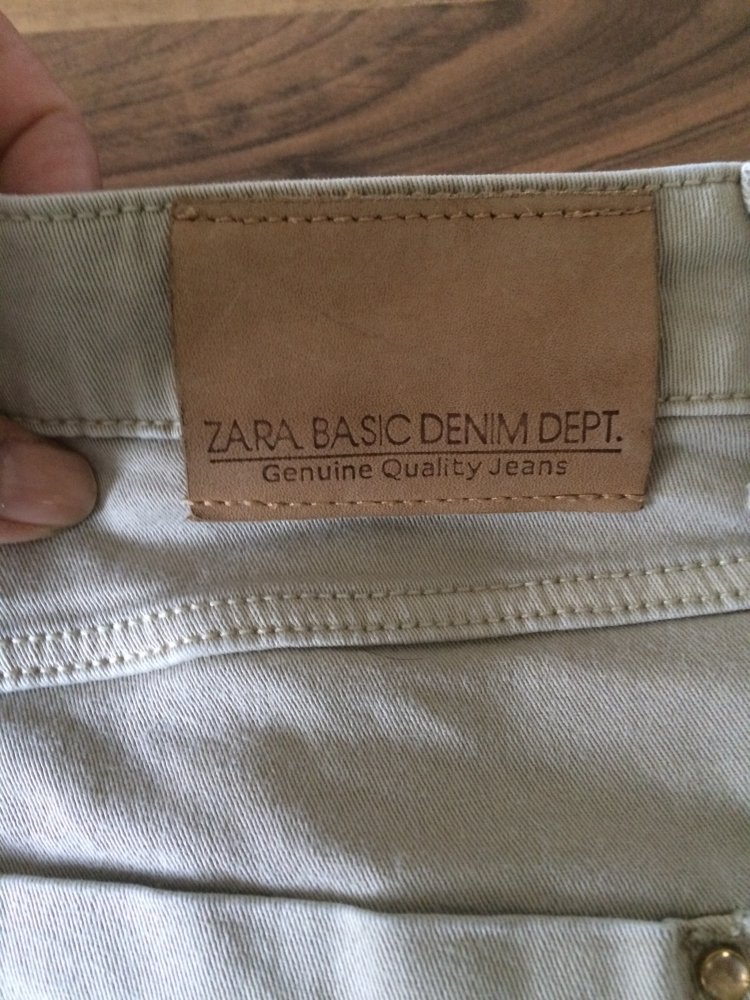 Zara Basic Denim Dept Jeans Shorts Gr.38 Creme Beige
