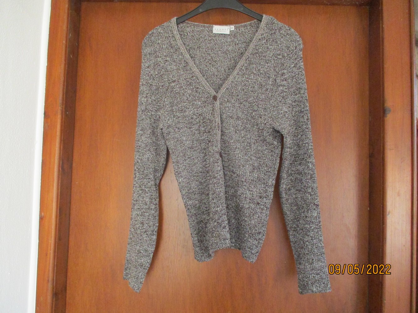 Jacke von Hennes Collection, grau/weiß, Größe XL