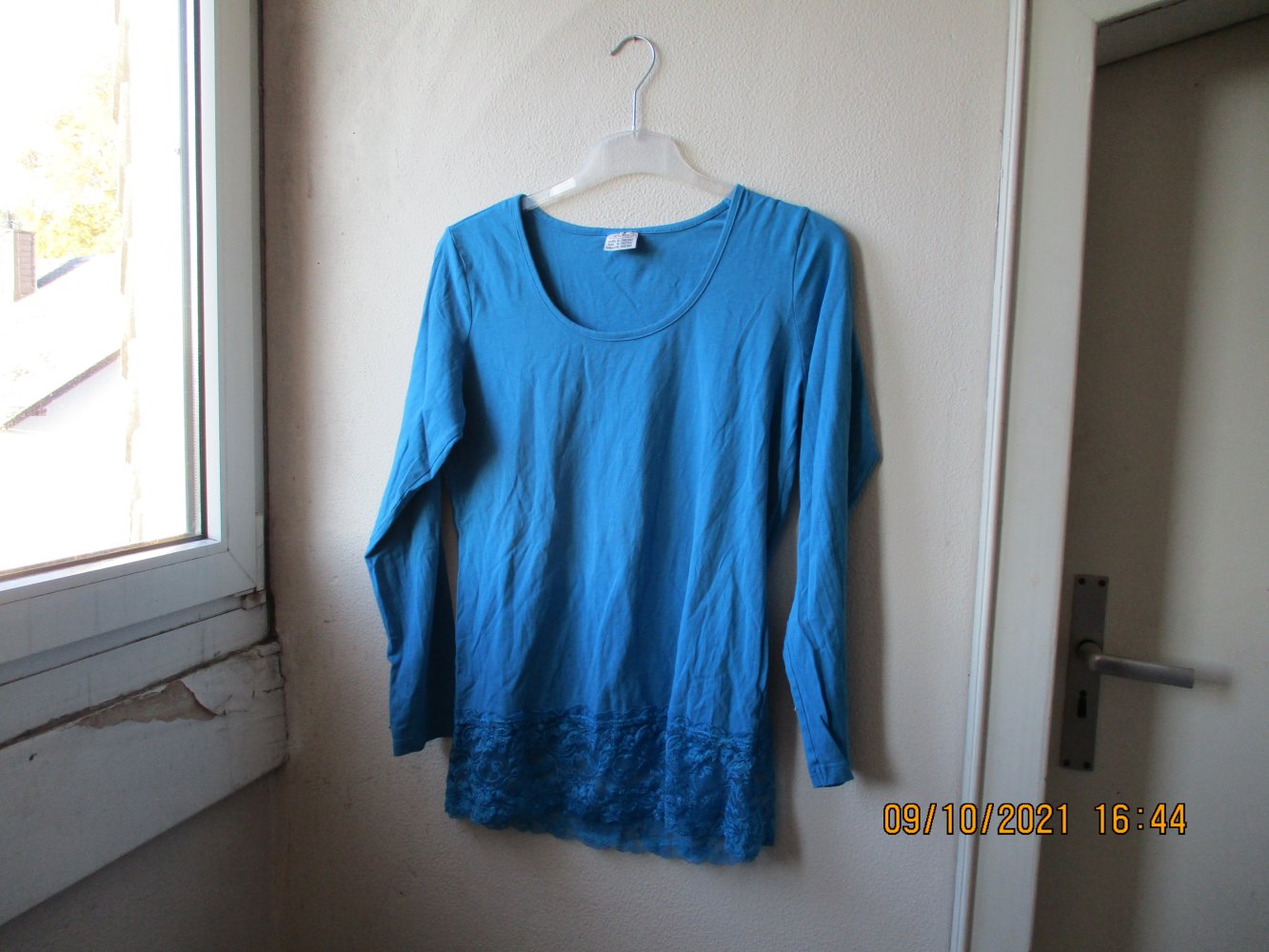 Shirt mit Spitze von Elle Nor, blau, Größe XL (48/50)