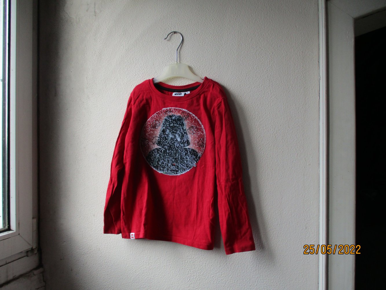 Pullover von Lego Star Wars, rot/weiß/schwarz/grau, Größe 122