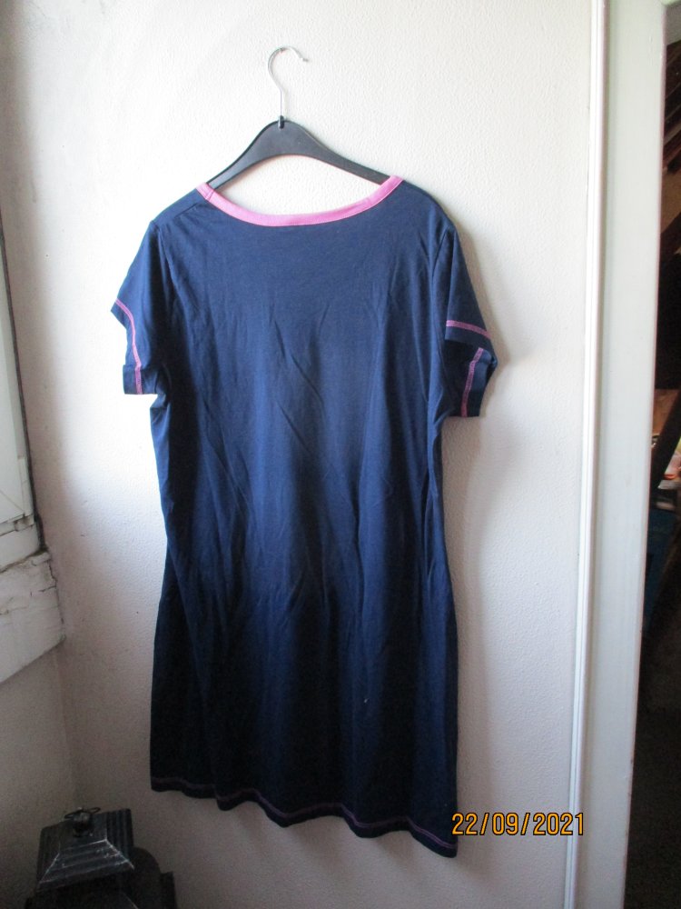 Longshirt/Nachtshirt von Elle Nor, blau/pink/weiß, Größe XL (48/50)