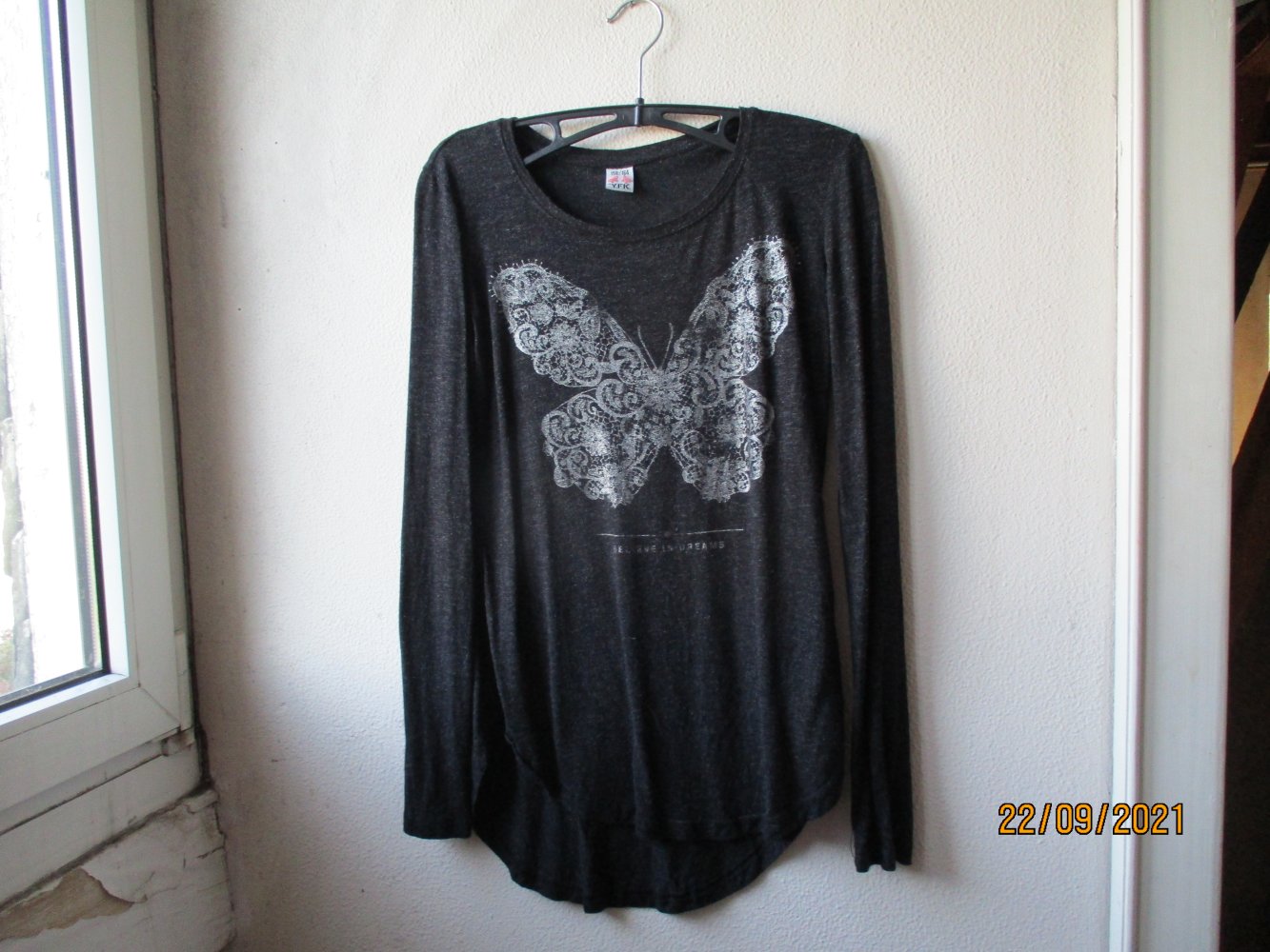 Shirt von Y.F.K., schwarz/silber, Größe 158/164