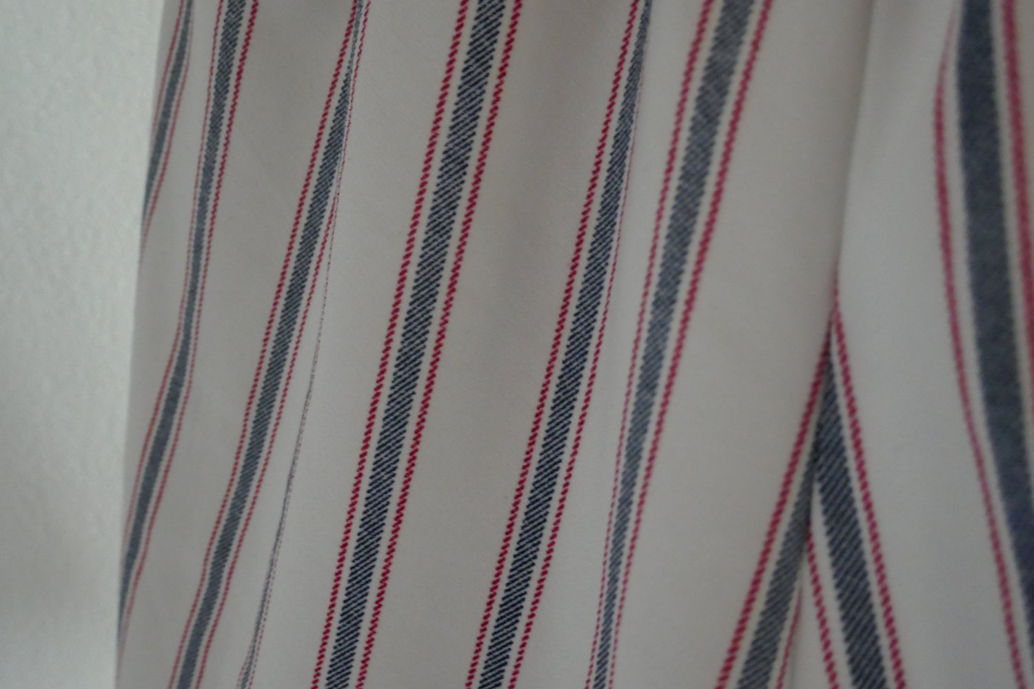 kurze Hose gestreift