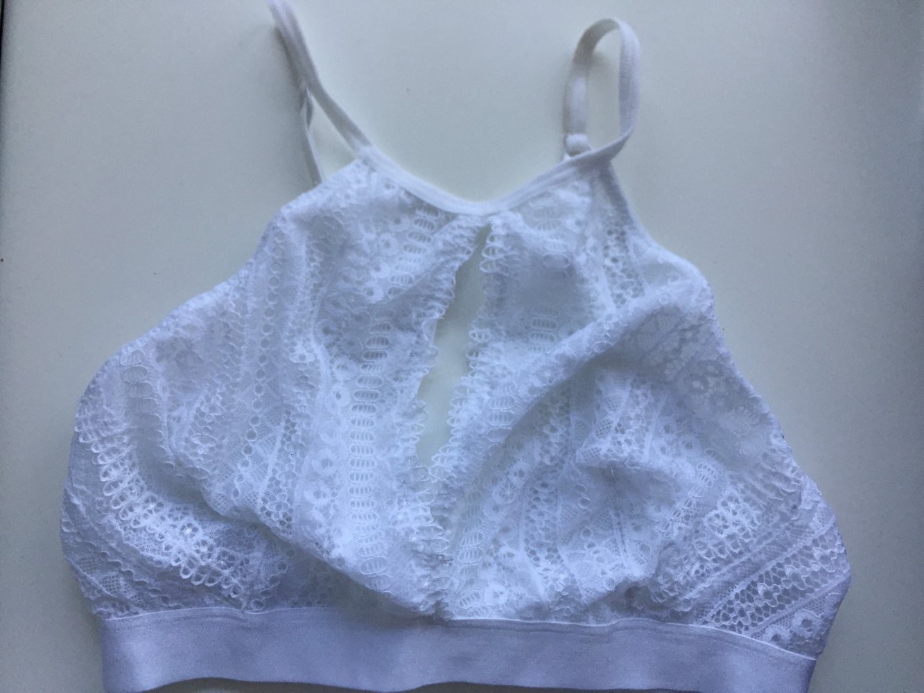Spitzen-Top weiss Neckholder