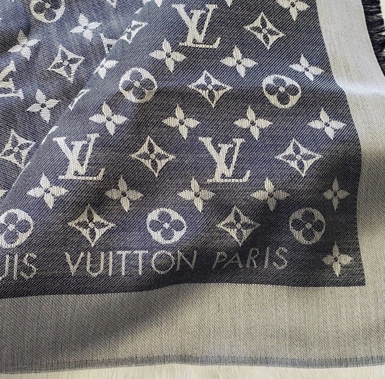 Louis Vuitton Tuch Blau 