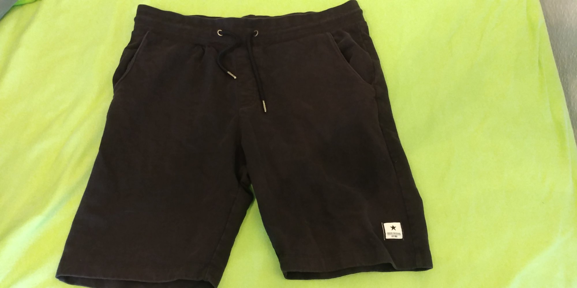 kurze schwarze Hose | Gr L | Marke Shine Original