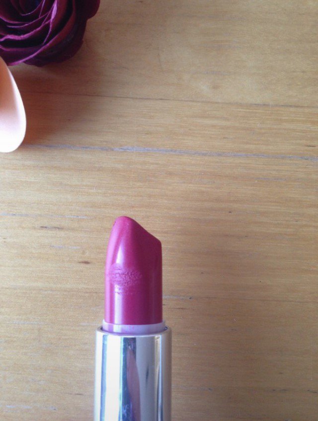 Lippenstift von KIKO in Beerenton