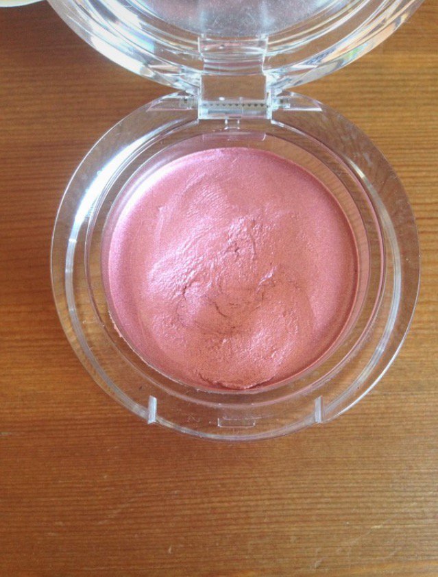 Lidschattenduo von p2 in Fuchsia metallic und matt