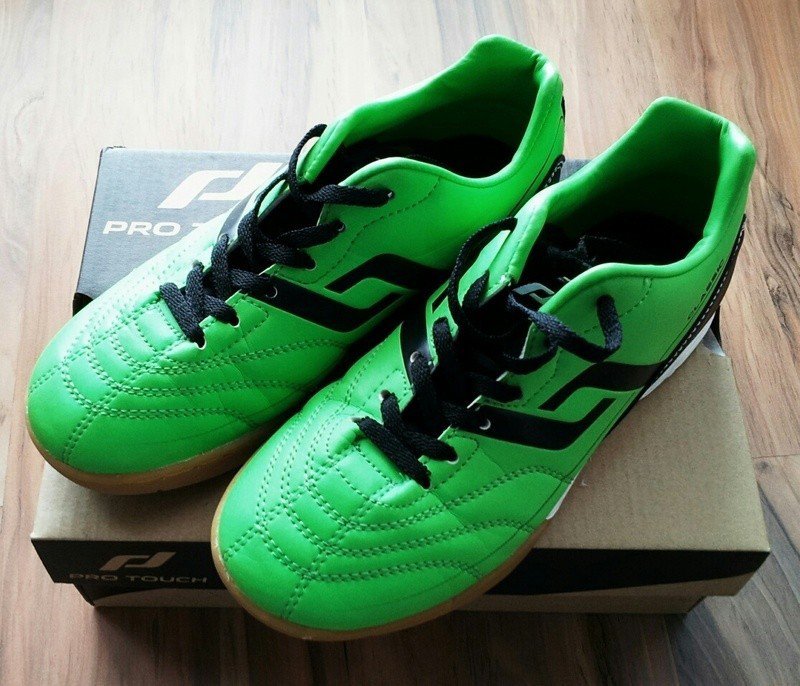 *Neu* Pro Touch Hallenturnschuh in Größe 34