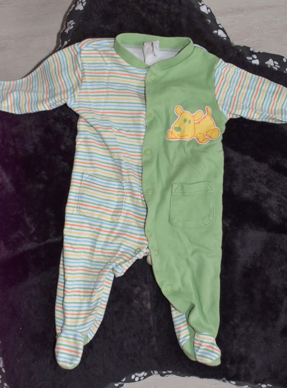 Schlafanzug, Strampelanzug Gr. 62, Baby Club