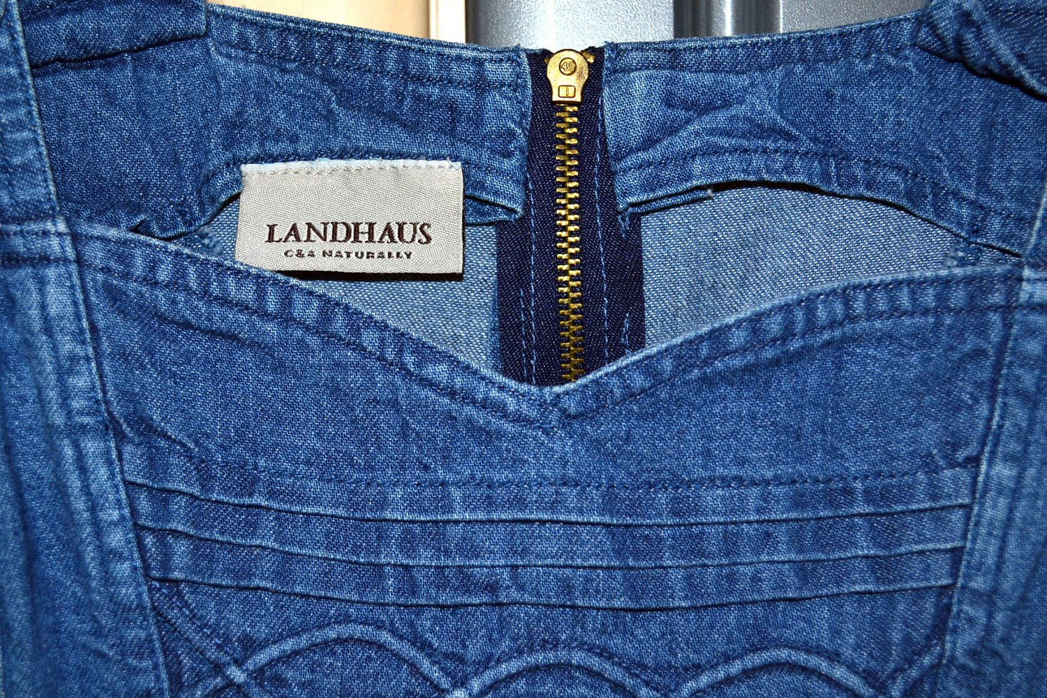 Schönes & außergewöhnliches, blaues Jeans-Kleid der Marke „Landhaus C&A Naturally“ 