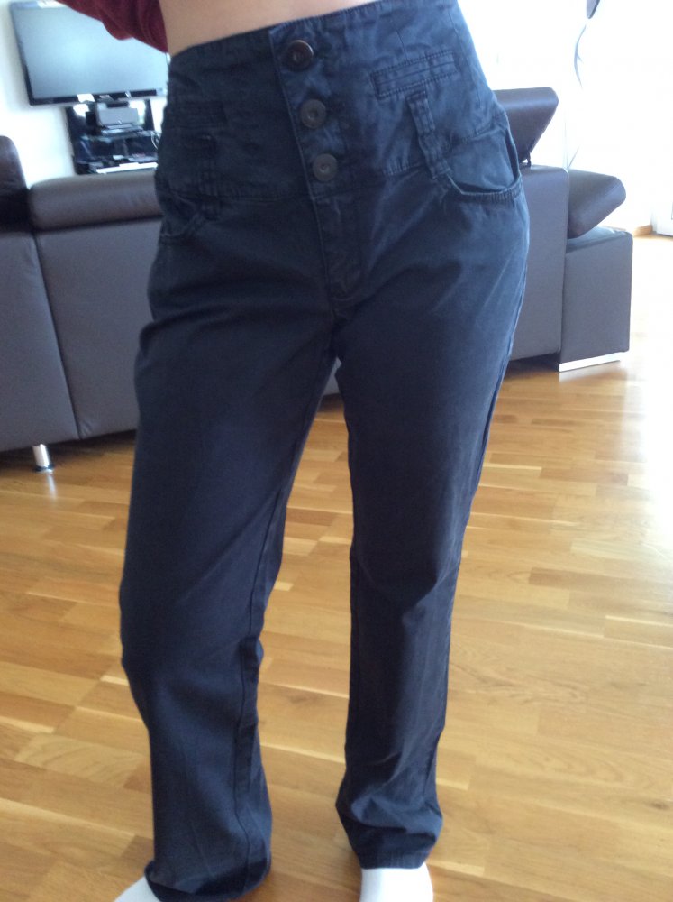 High Waist Jeans