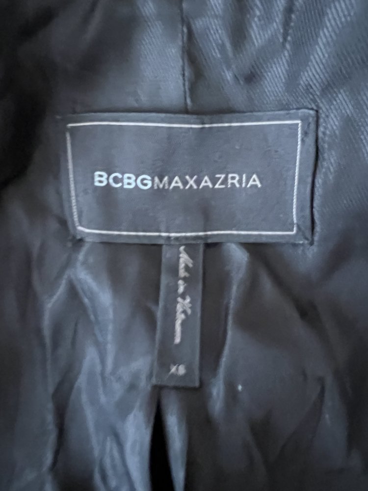 Bxbgmaxazria blazer