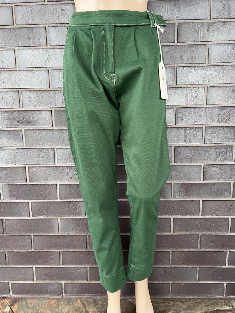 US GROUP green pants