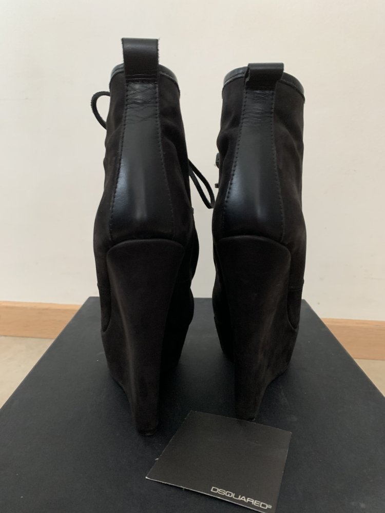 Leather boots 37