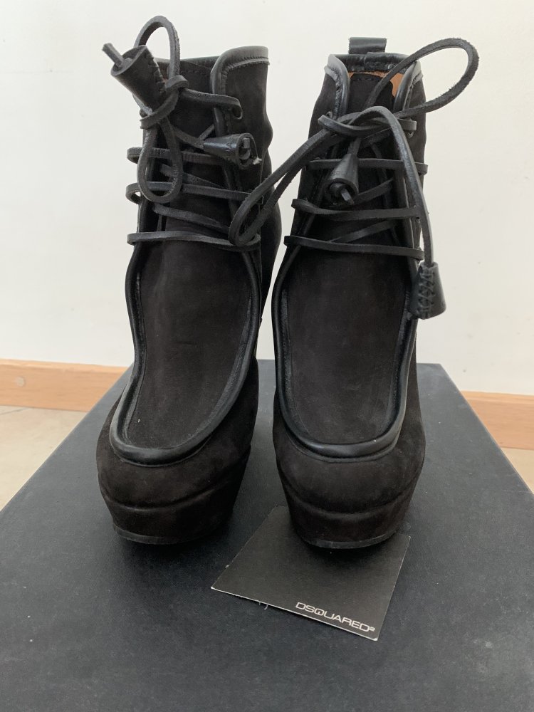Leather boots 37