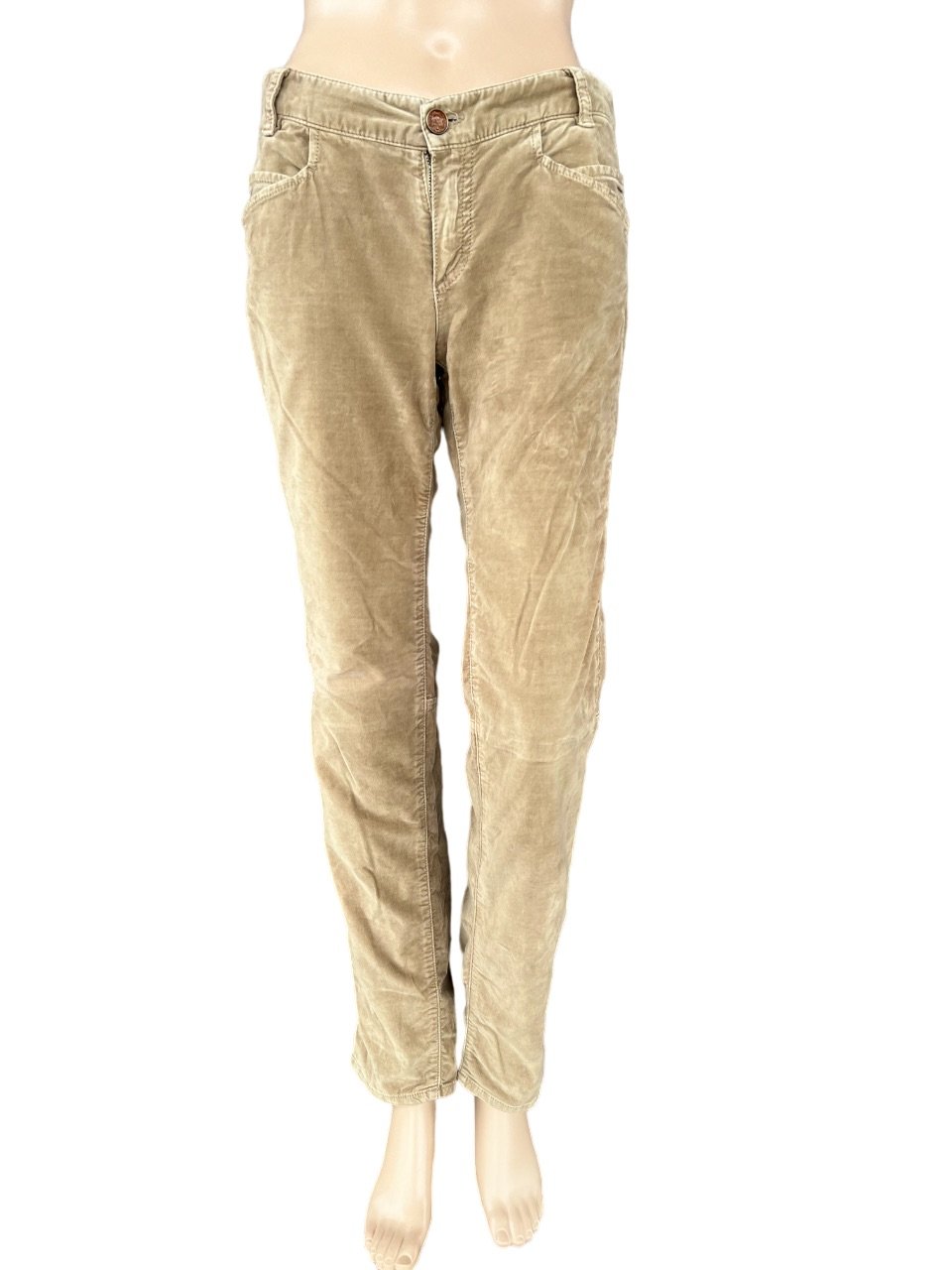 Massimo Dutti, 38