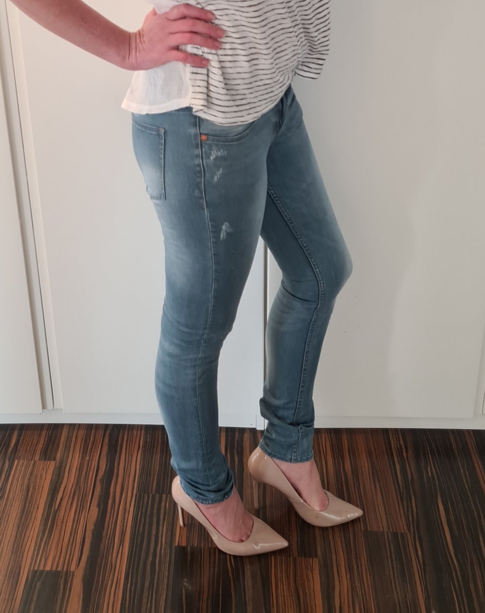 Low Waist Skinny Jeans