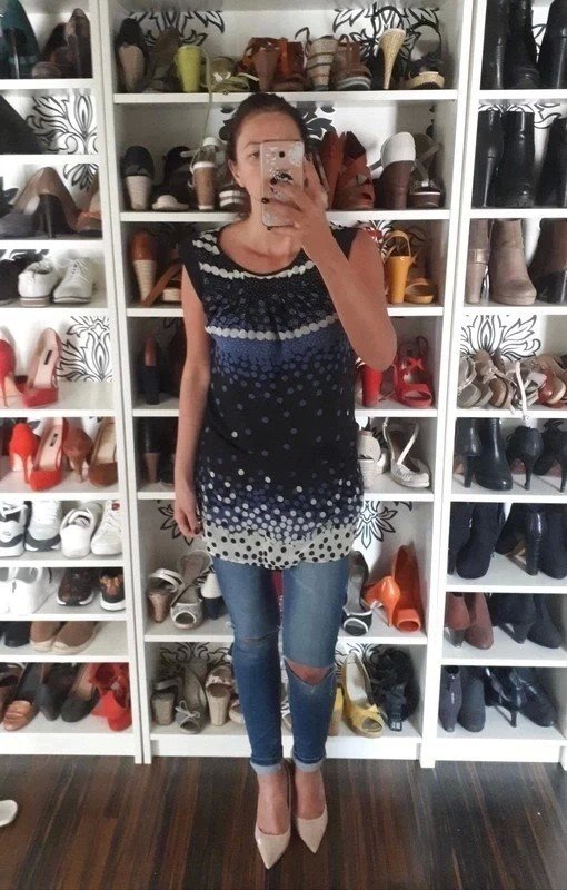 Kleid in schwarz/blau/beige 