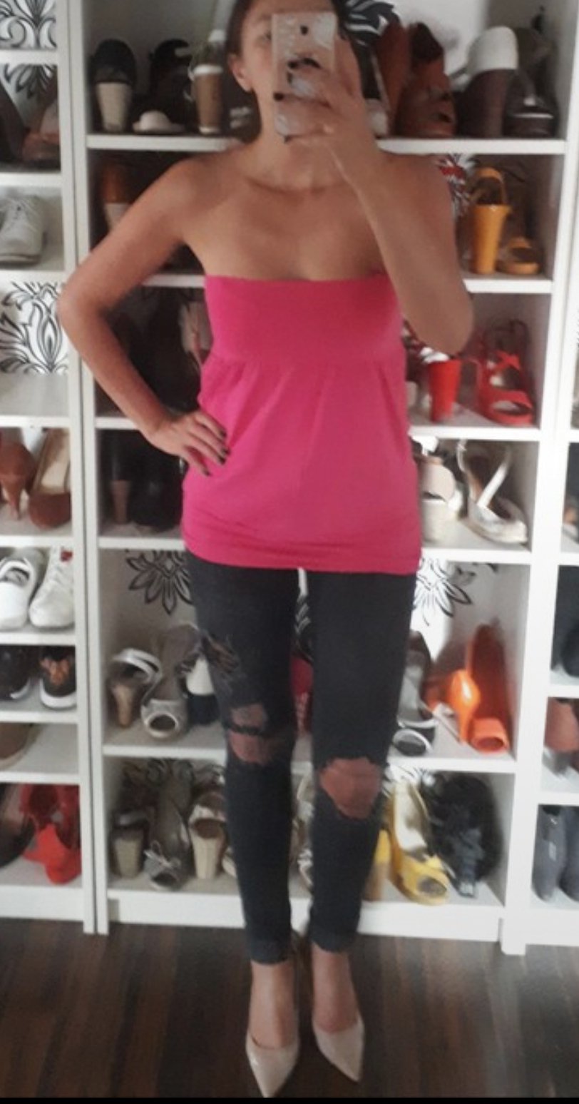 schulterfreier Top in dem angesagten Pink