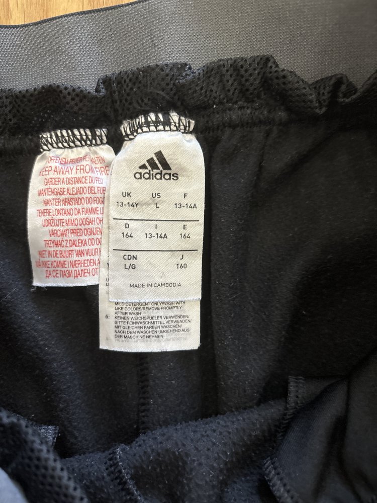Sporthose Adidas