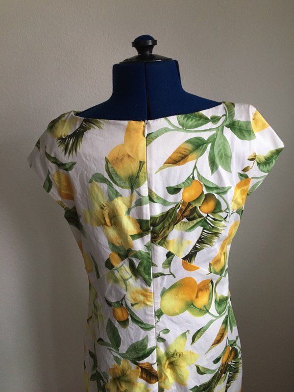 Sommerkleid Etuikleid mit Zitronen Lemonprint Hallhuber