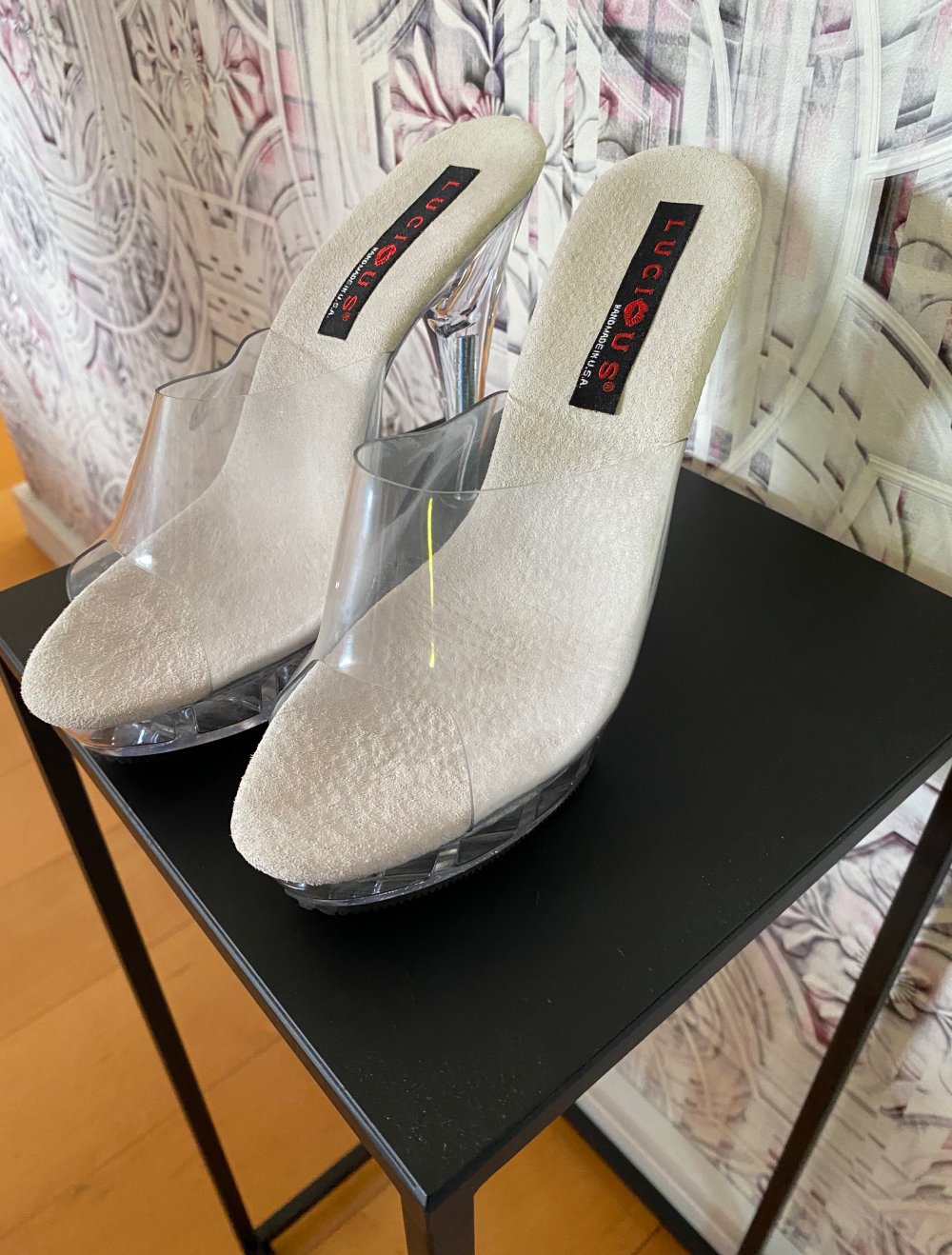 NEU Lucious Heels Gr. 37