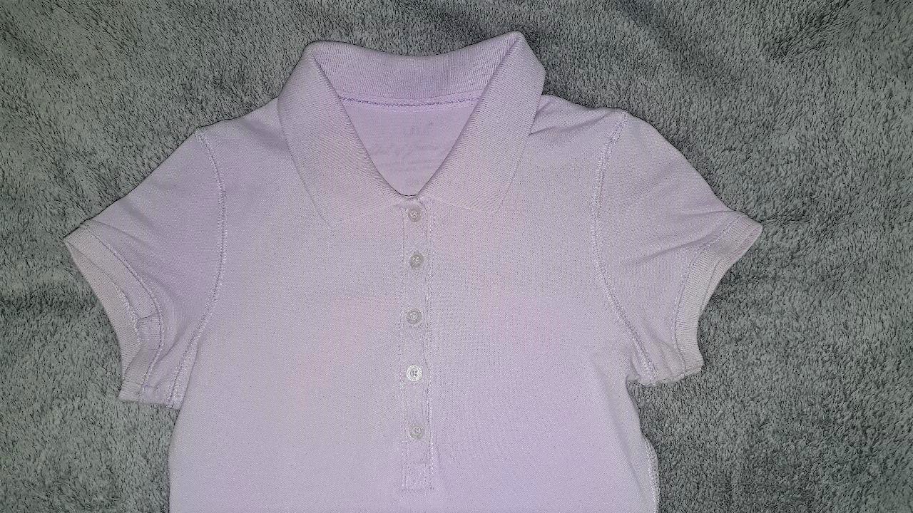 Figurbetontes Poloshirt in Pastellton lila flieder von H&M