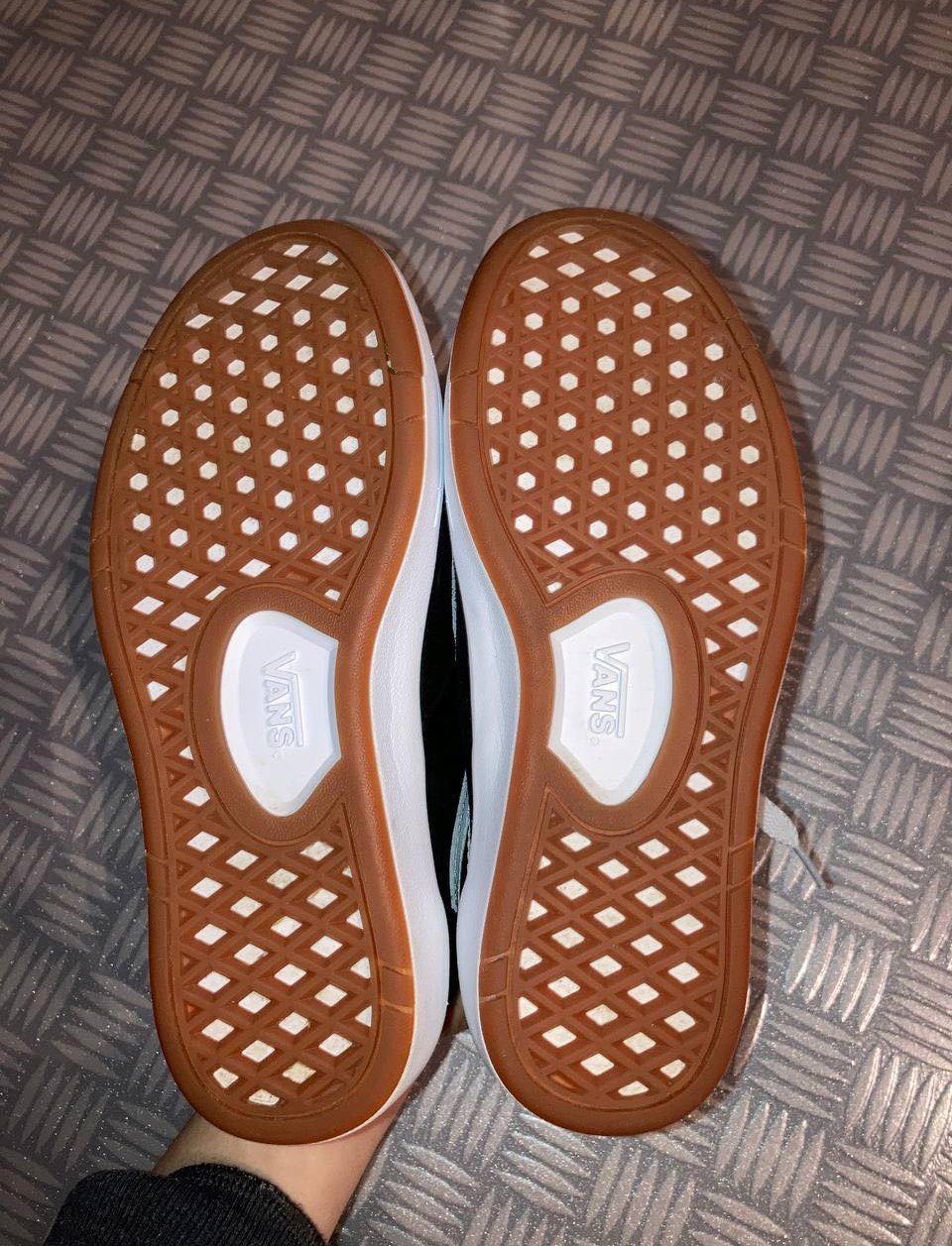 Schwarze Vans Cruze Sneaker mit ComfyCush