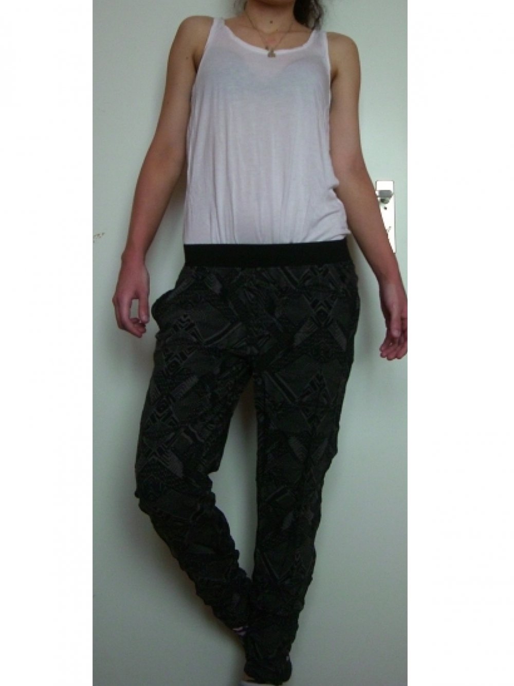 HAREMHOSE SLIPONHOSE MUSTER LOOSEFIT GUMMIBUND S/36 LÄSSIG CASUAL 
