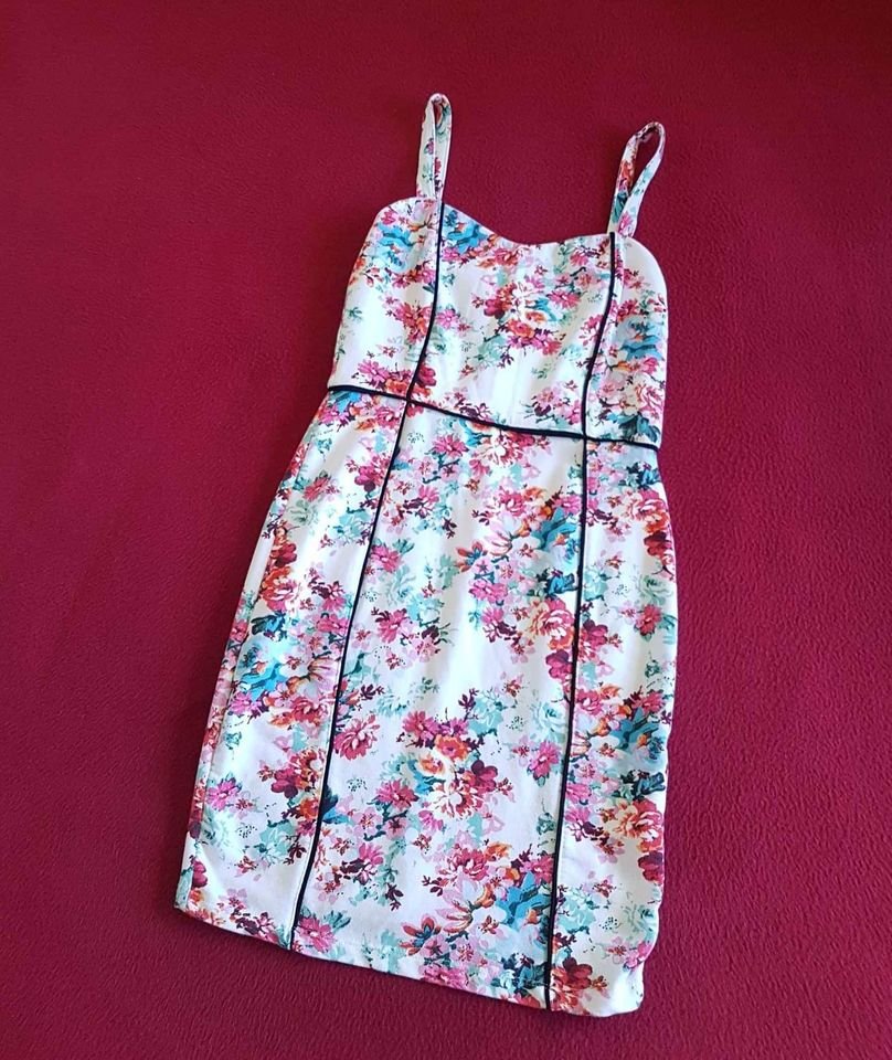 Schönes Sommerkleid gr 34/xs