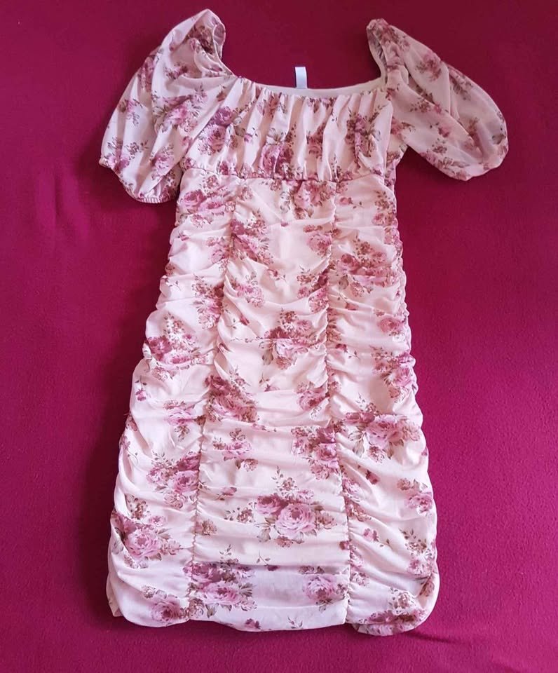Wunderschönes Stretchkleid gr 36/38 von Only