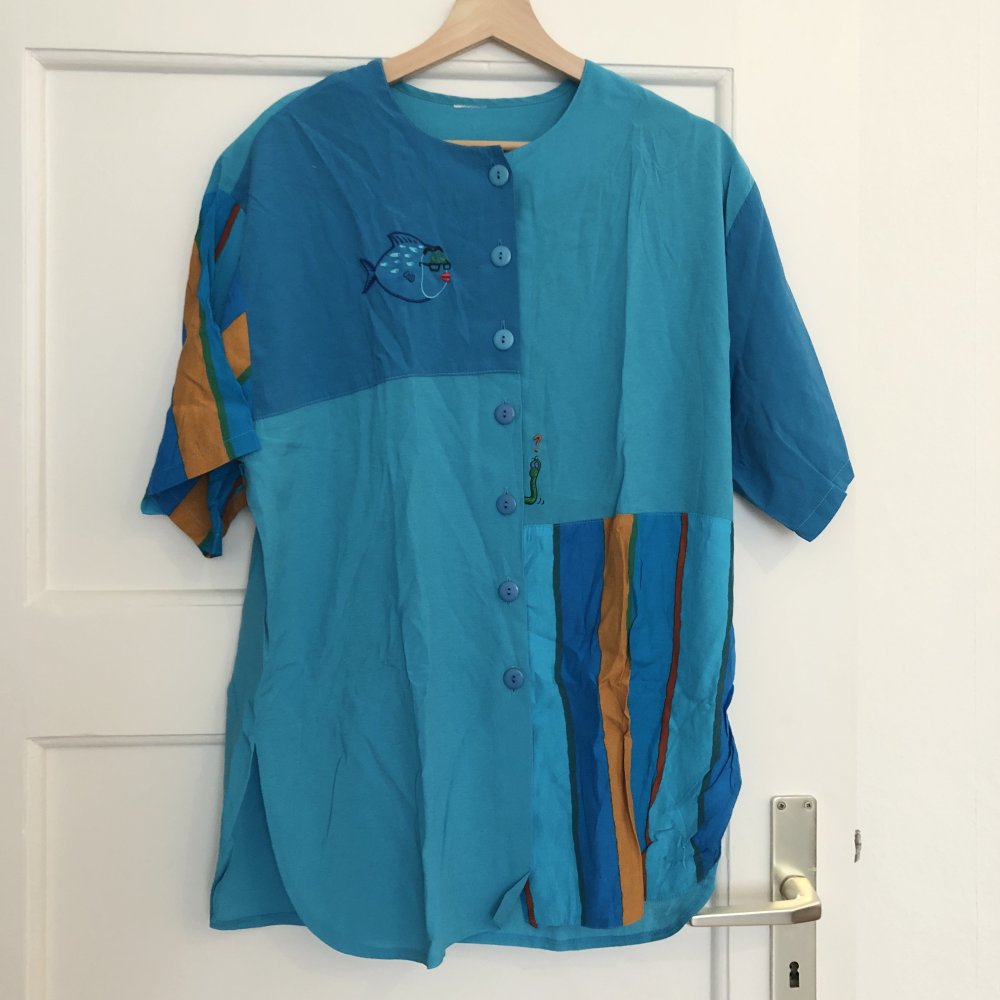 Vintage Bluse mit Fisch & Wurm Stickerei