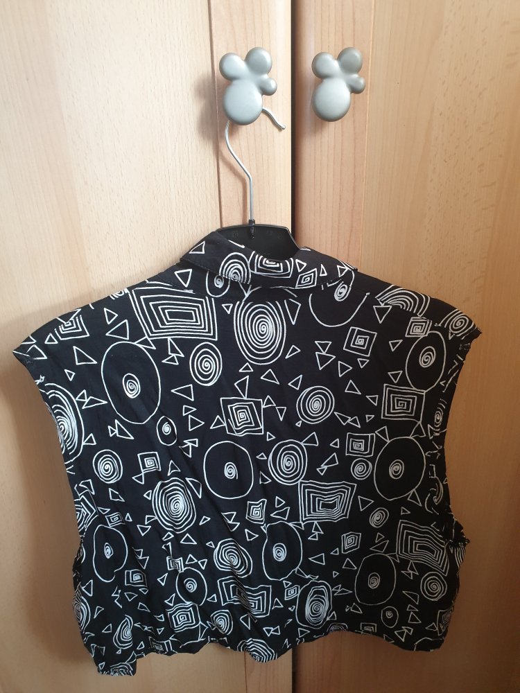 Lockeres Top/ Veste/ Oberteil Marke Episode schwarz 