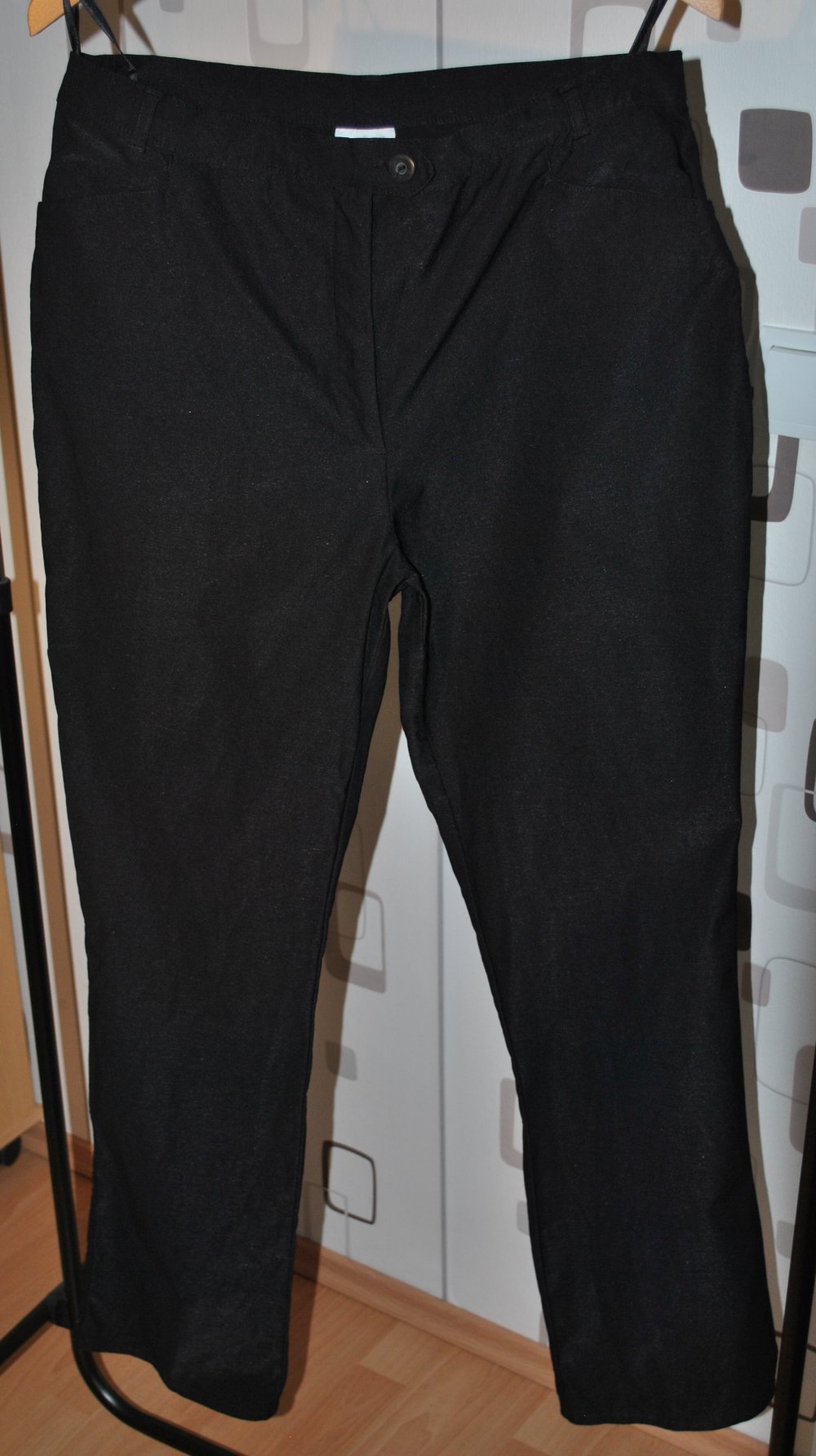 schwarze Hosen