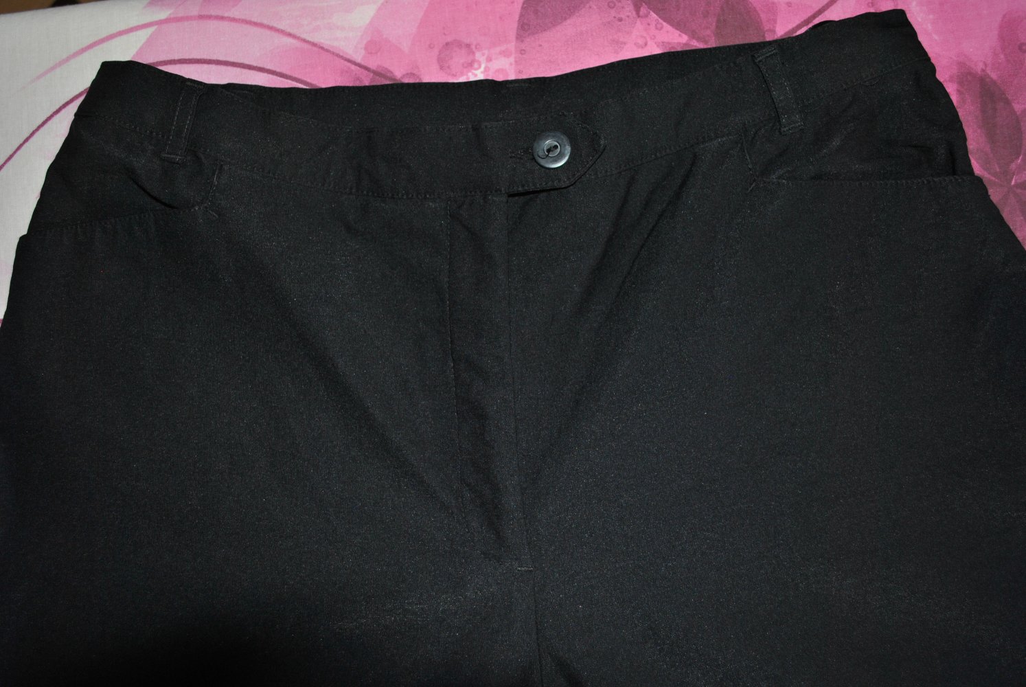 schwarze Hosen