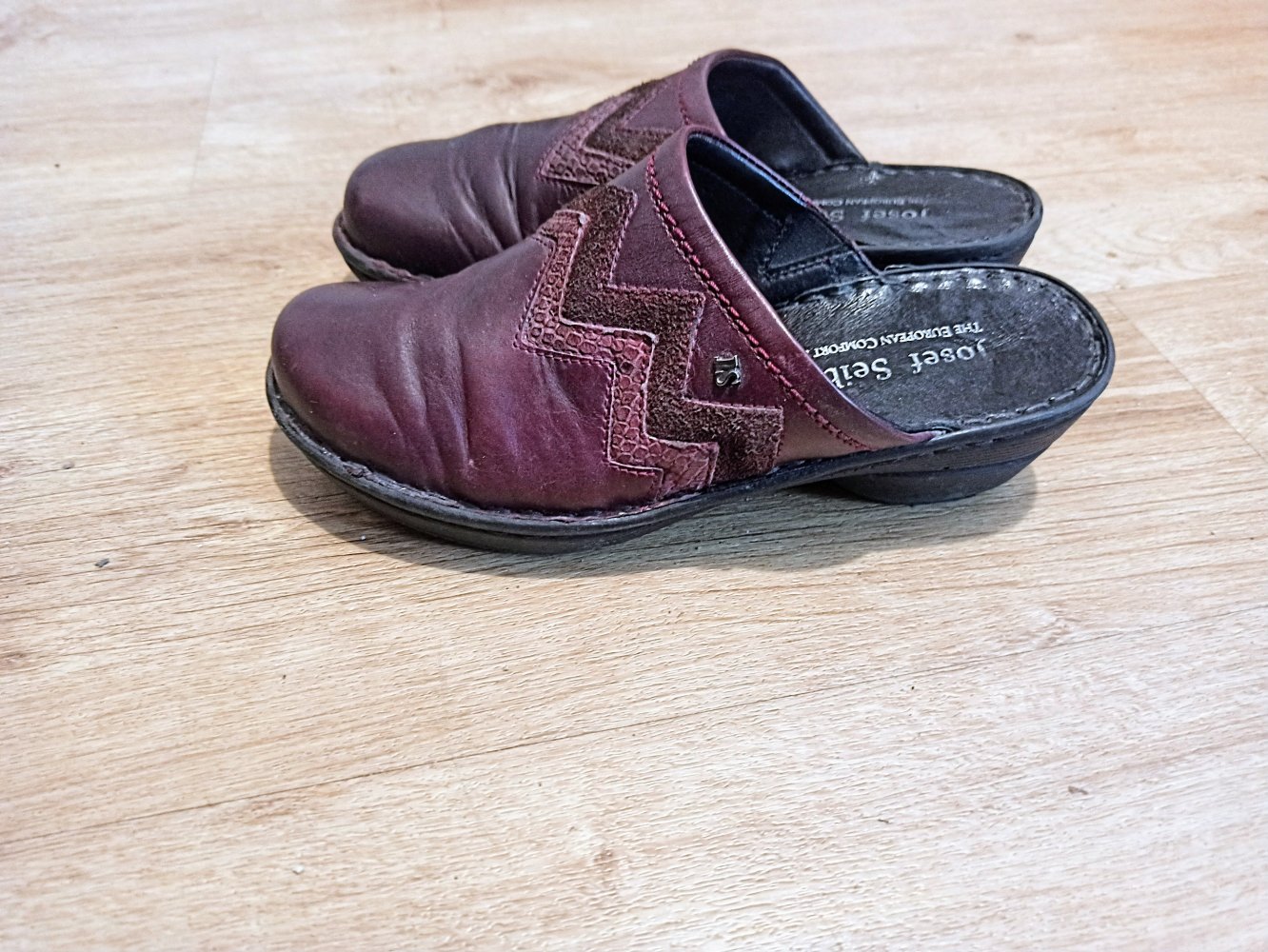 Tolle Schuhe in burgunderrot von Josef Seibel