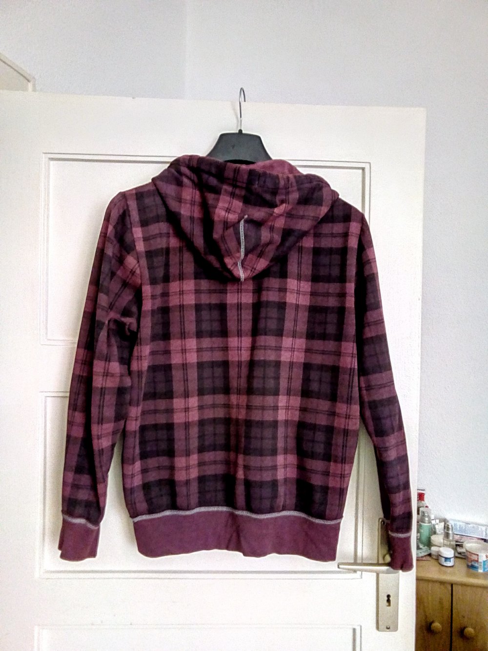 Schöne karierte Jacke von H&M
