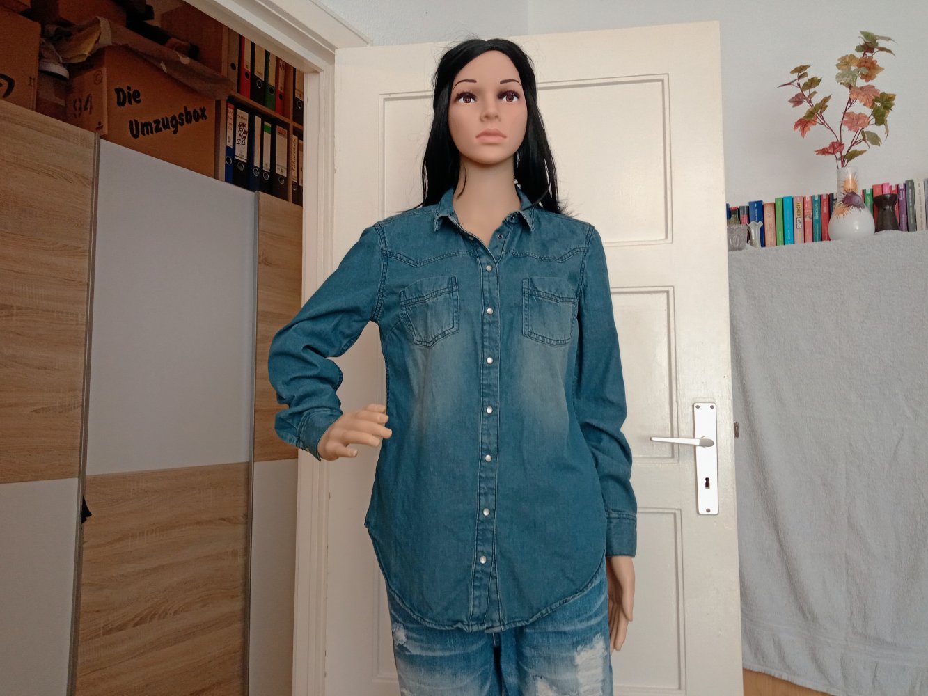 Sehr schönes Jeans -Hemd von Esmara