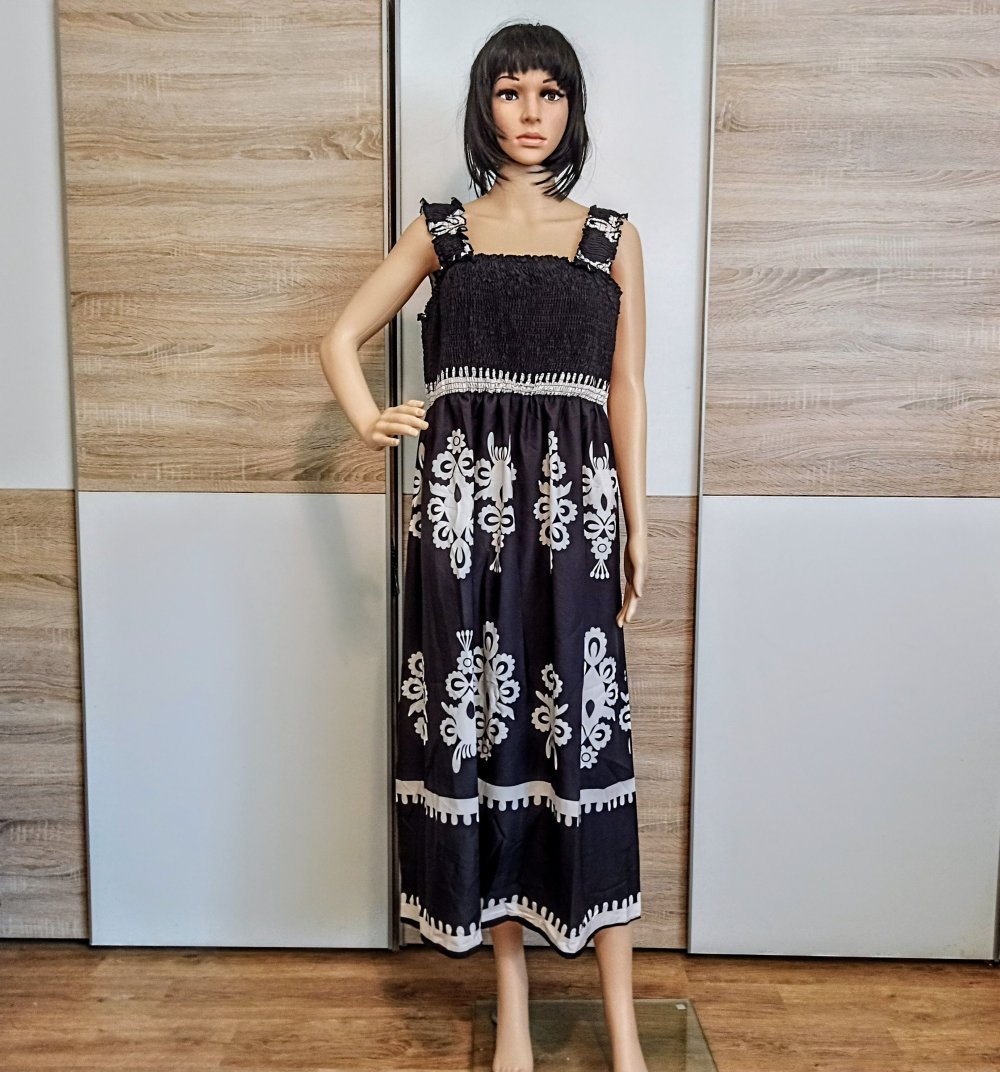Schönes Kleid in schwarz/beige